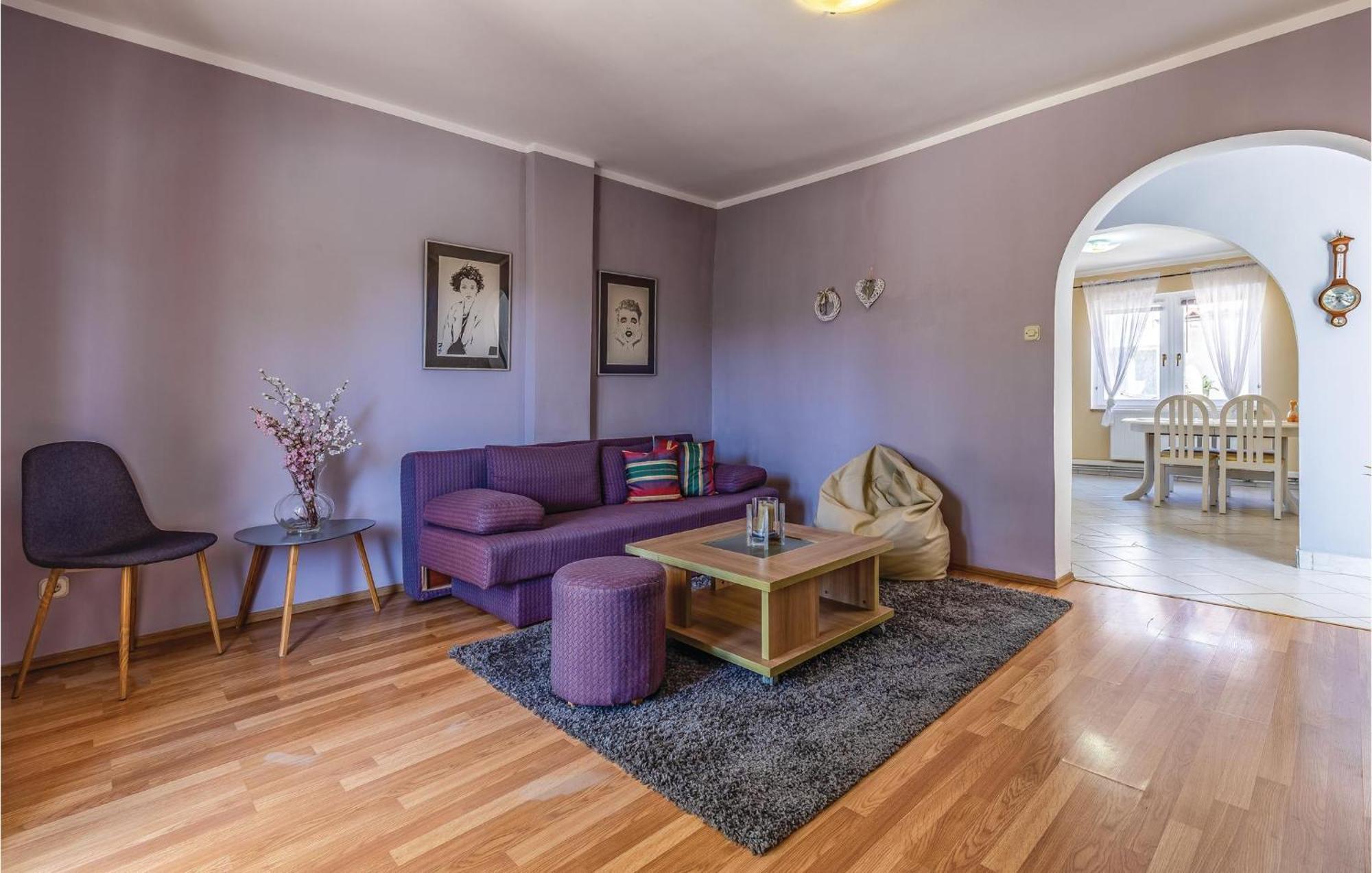 Gorgeous Apartment In Pula With Kitchen Exterior photo
